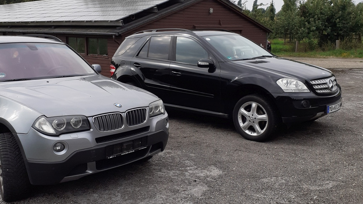 Klicke auf die Grafik für eine vergrößerte Ansicht

Name: Twins_01.jpg
Ansichten: 306
Größe: 259,4 KB
ID: 429265