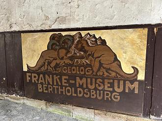 Klicke auf die Grafik für eine vergrößerte Ansicht

Name: 779911EF-80E0-41CA-814E-D27FD2A81475.jpeg
Ansichten: 334
Größe: 355,5 KB
ID: 435073